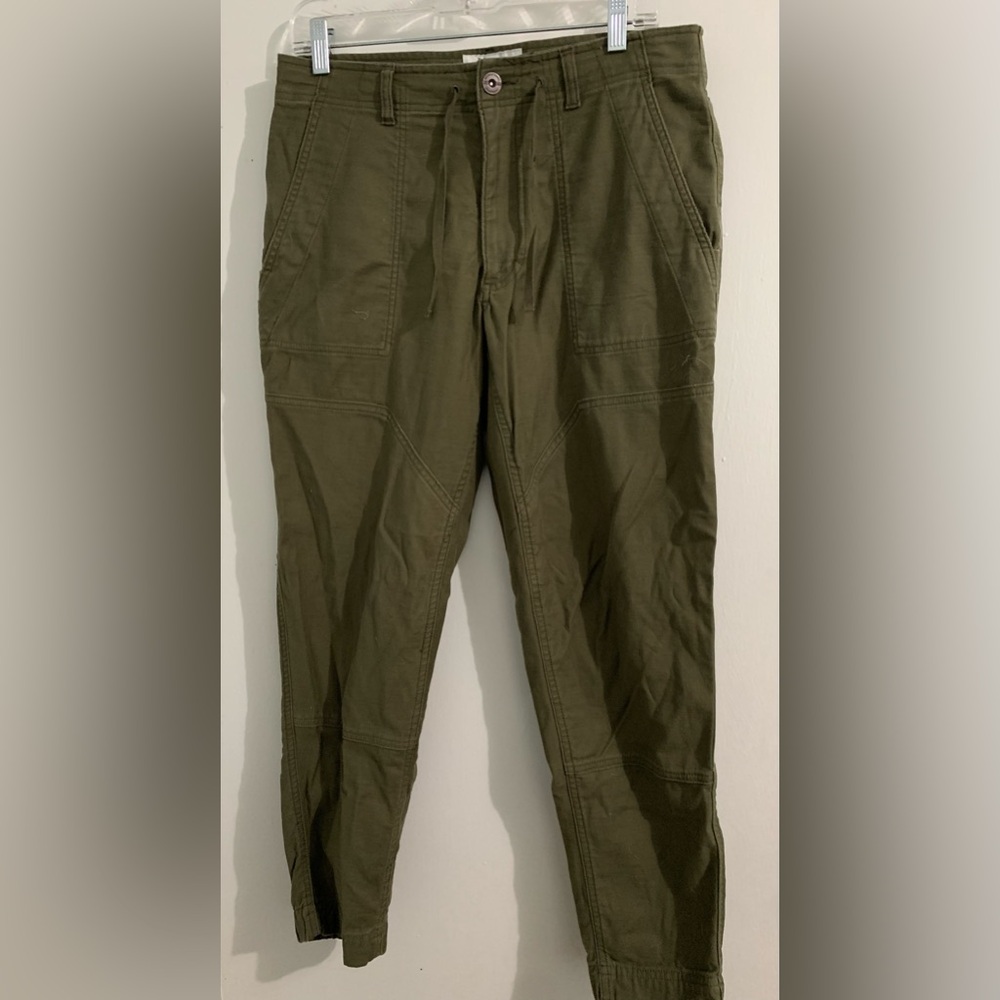 REI Men's Olive Cargo Pants